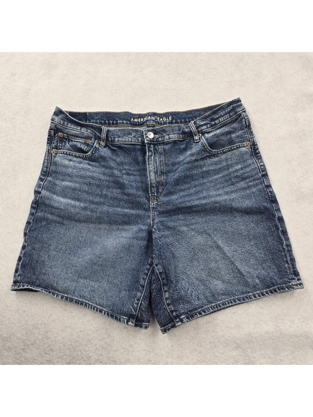 American Eagle Perfect Bermuda Shorts Size 14 High Rise Blue Denim Casual